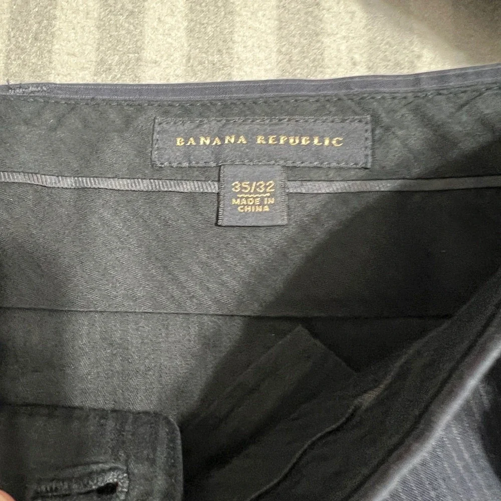 Banana Republic Mens Dress Pants‎ Size 35x32 Pinstripe Navy Flat Front